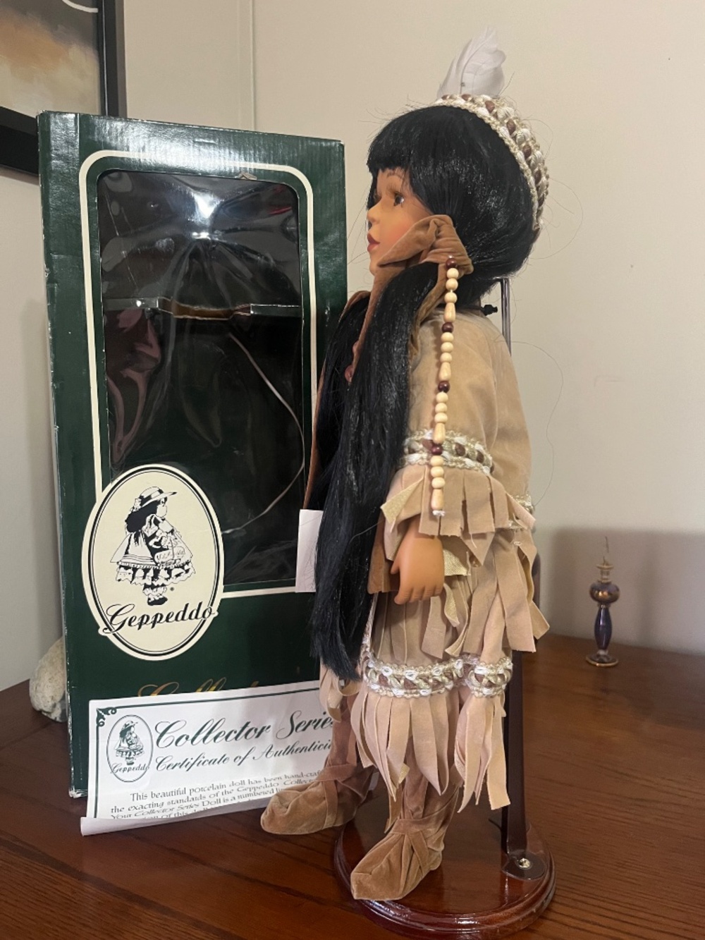 Geppeddo Native American Doll - Picture 4 of 10
